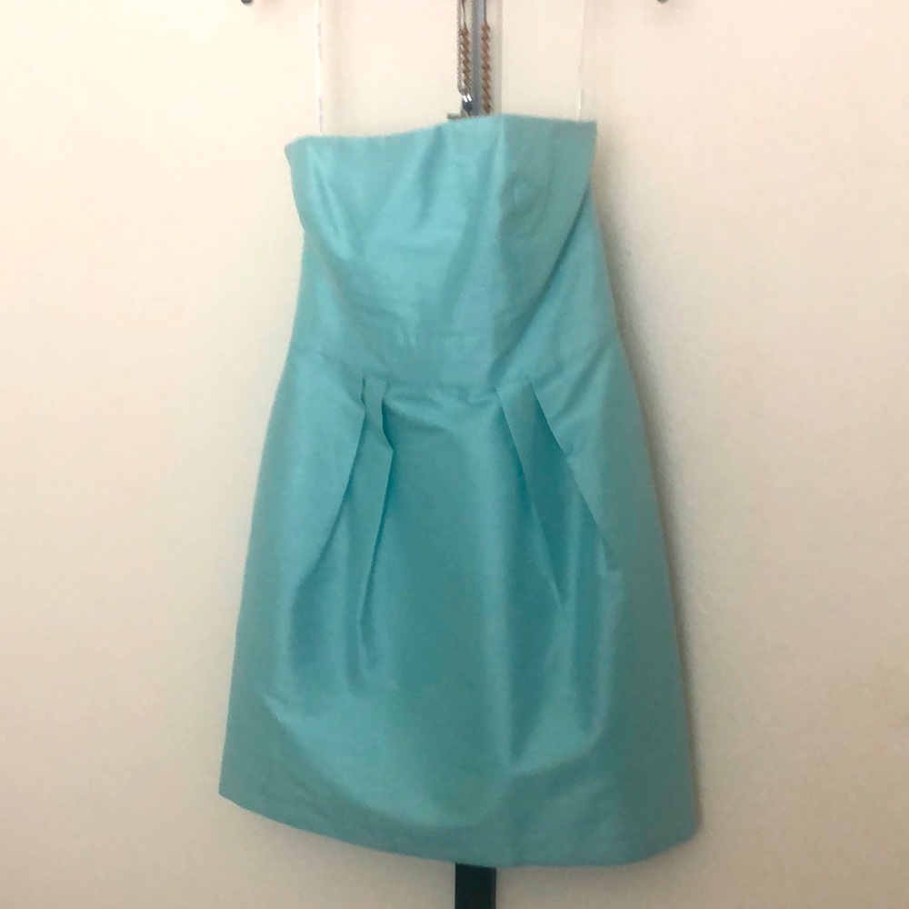 A breakfast at Tiffany’s short dress